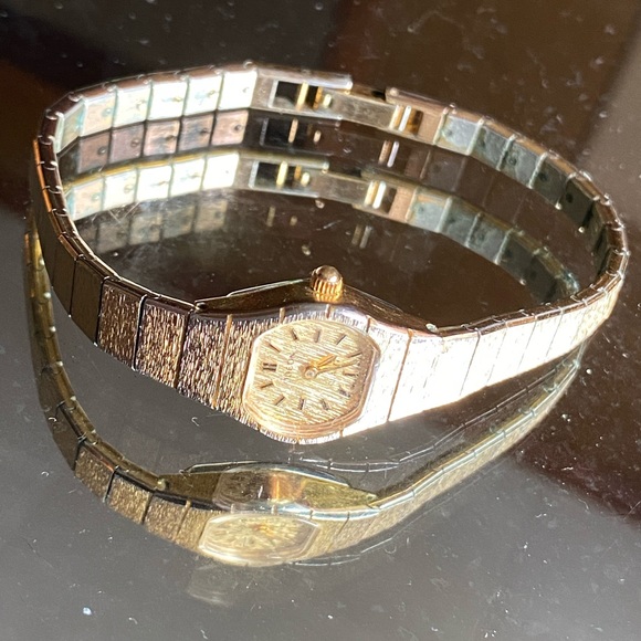 Women’s Vintage Gold Odeon Watch - Picture 5 of 5